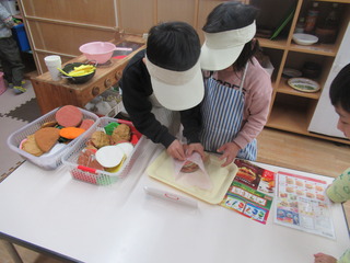 @.JPG